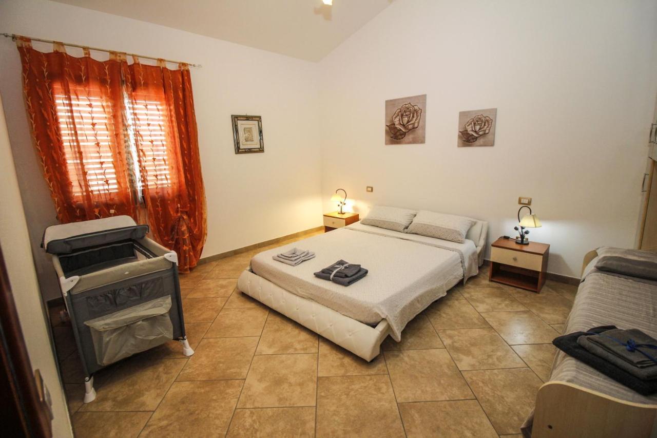 Appartement Casa Di Fabia à SantʼAntìoco Extérieur photo