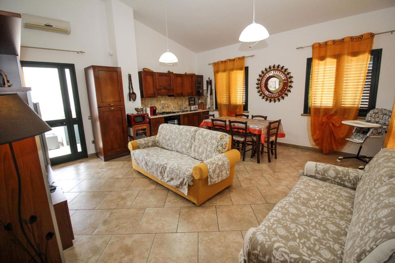 Appartement Casa Di Fabia à SantʼAntìoco Extérieur photo